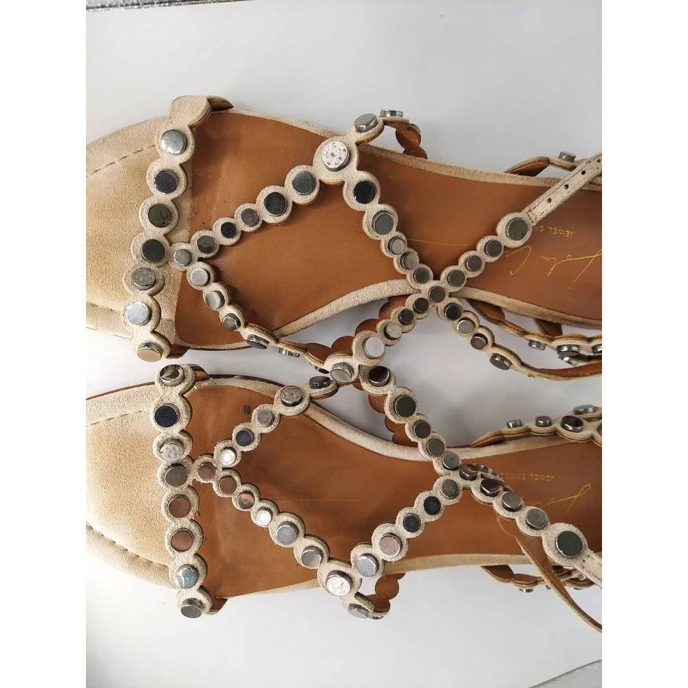 Lola Cruz Studded Leather Gladiator Sandals Beige Tan Square Toe Flat Shoes‎ 36